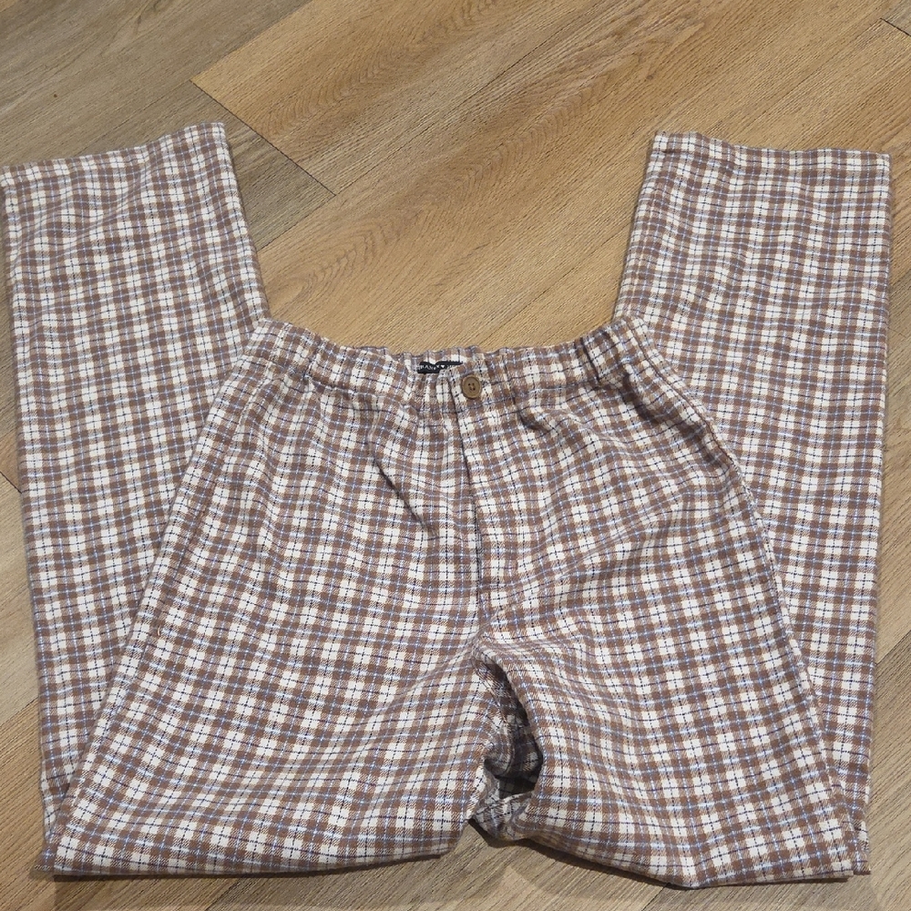 Brandy Melville Tan and White Plaid Chinos